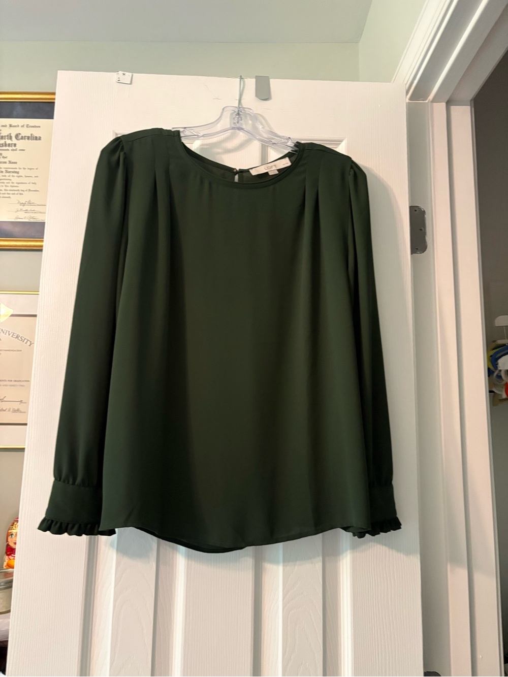 LOFT Dark Green Long-Sleeve Ruffle Cuff Blouse